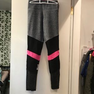 PINK leggings!